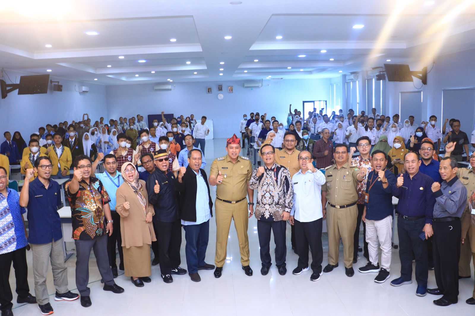 Program Upskilling Lulusan Smk Kota Bekasi Untuk Atasi Pengangguran