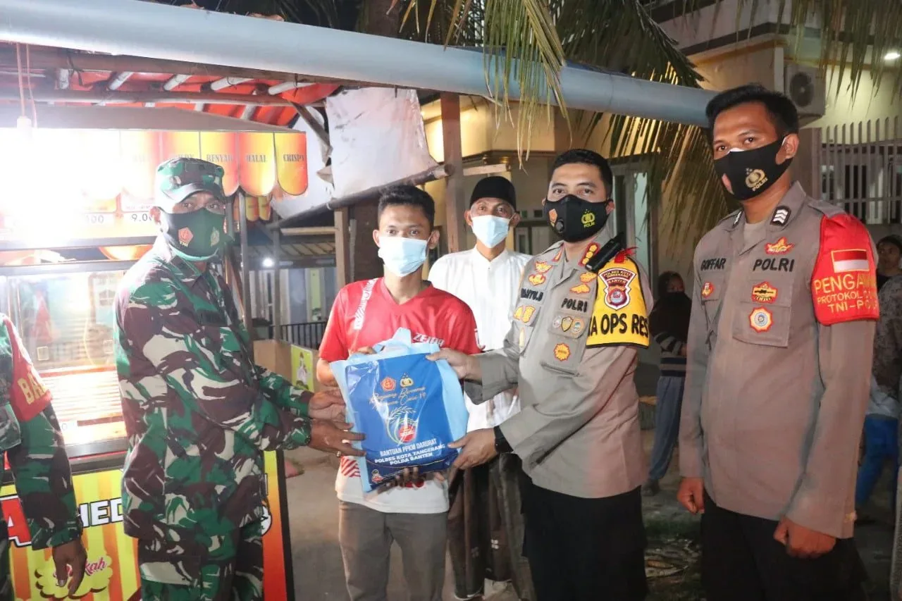 Ombudsman Banten Apresiasi Edukasi PPKM Darurat Polresta Tangerang ke Pedagang I PojokPublik