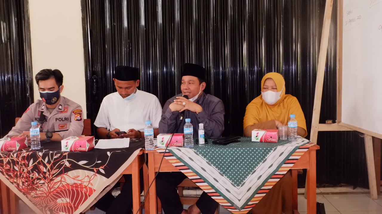 Ini Pesan Ketua PCNU Lebak Pada Acara Penetapan Cakades Desa Sukasari I PojokPublik