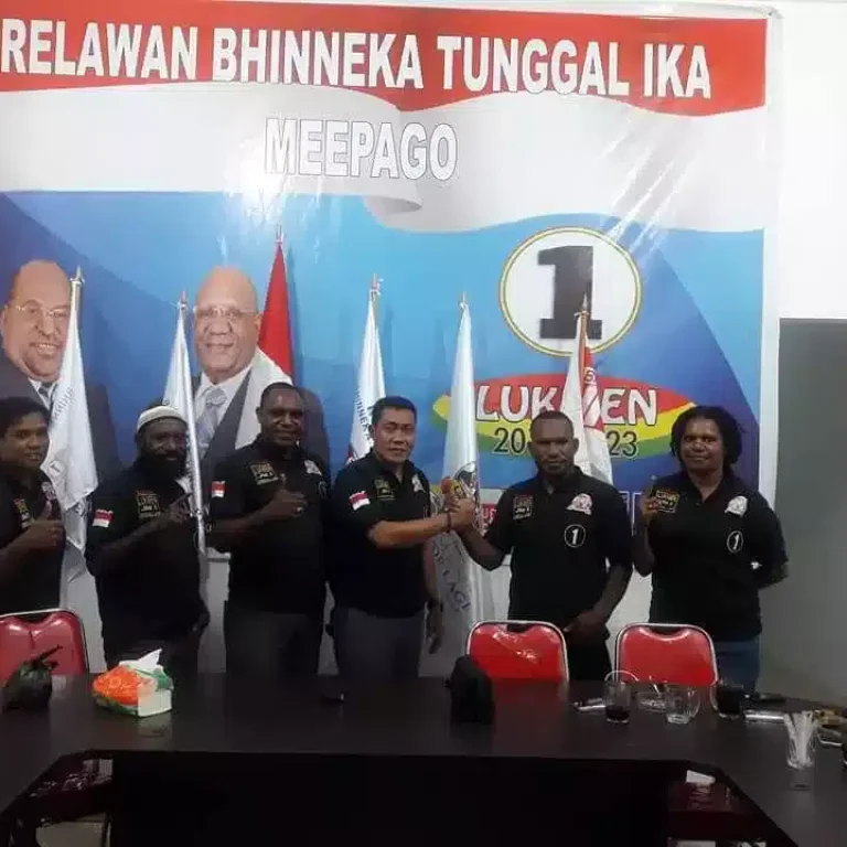 Pengurus BaraJP Meepago Papua Mendesak Agar Segera KLB 13 Pengurus BaraJP Meepago Papua Mendesak Agar Segera KLB