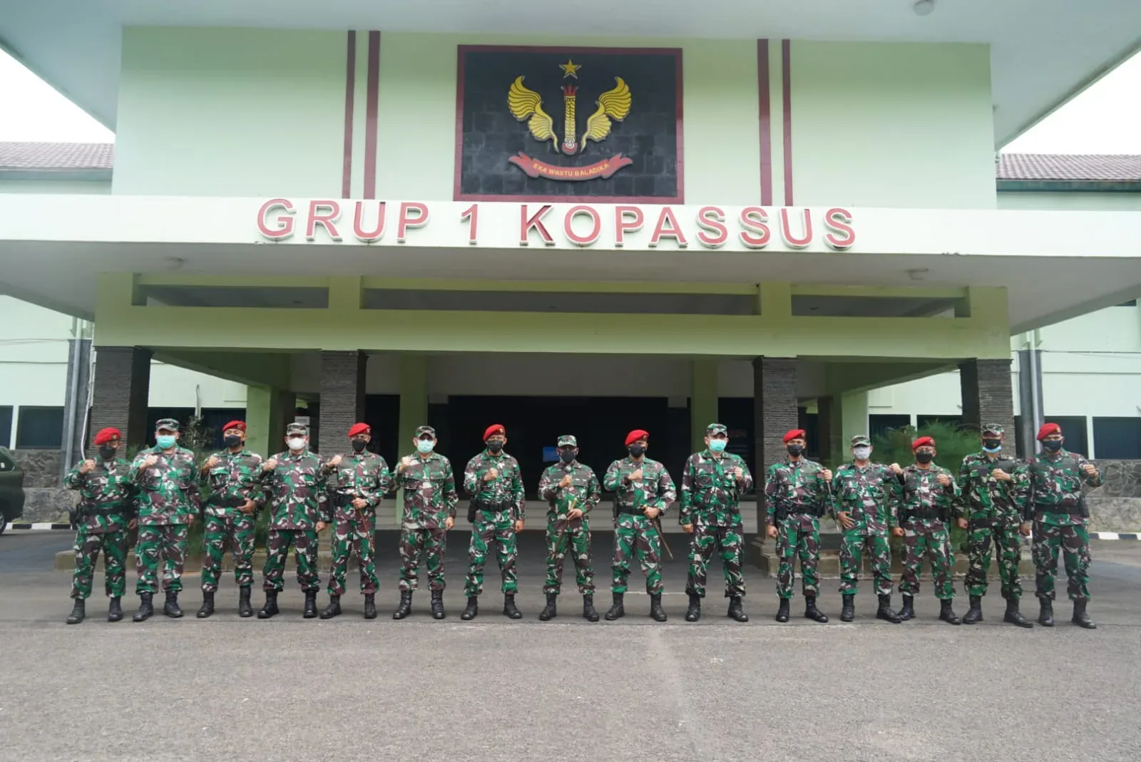 Danrem 064 MY Datang ke Grup 1 Kopassus, Ini Pembahasannya I PojokPublik