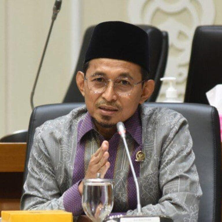 Bukhori Ingatkan Pangkostrad soal Semua Agama Benar di Mata Tuhan