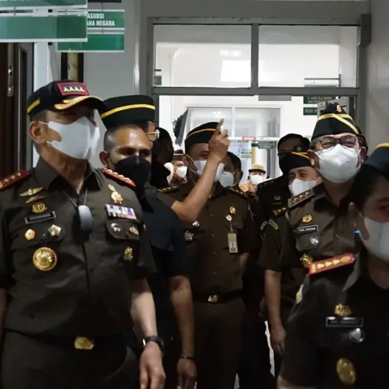 Pamitra Wineka Masih Tenang, CBA Desak Kejaksaan Negeri Jaksel Panggil dan Periksa Mantan CEO TaniHub