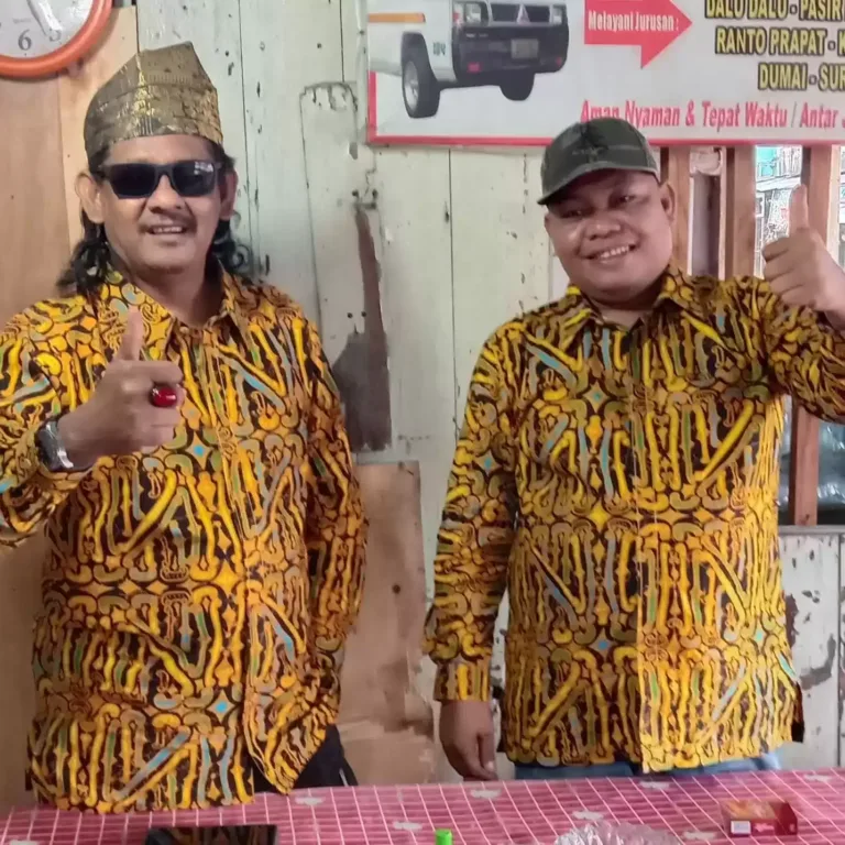 Wartawan Diharapkan Dapat Menularkan “Virus Cinta Batik”