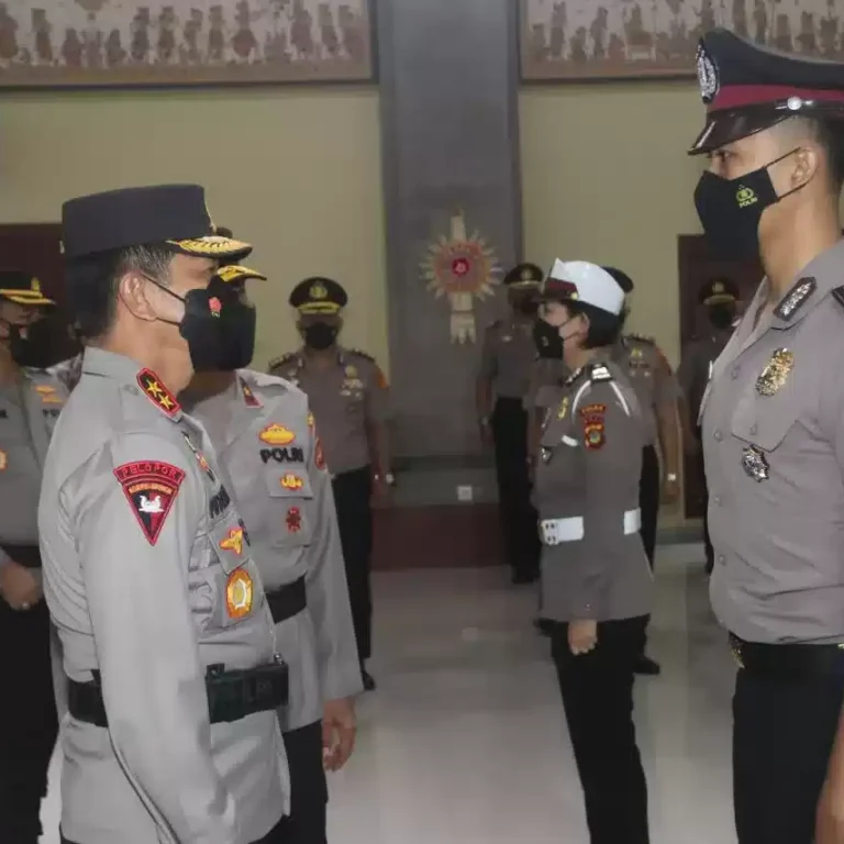 Kapolda Bali pimpin Upacara Korps Raport Kenaikan Pangkat