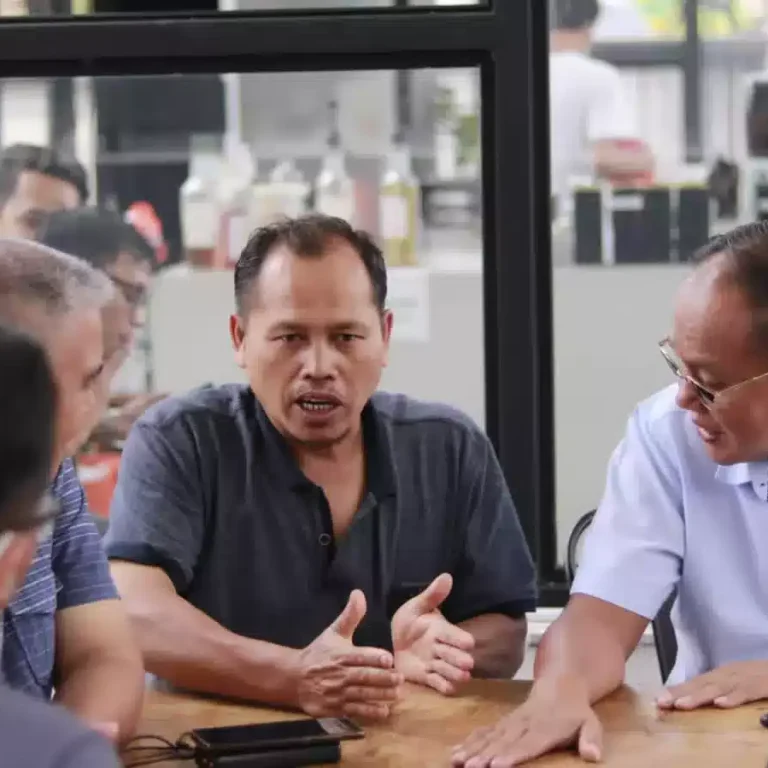 Ayep Zaki Siap Bangkitkan Industri Logam Sukabumi 8 Ayep Zaki Siap Bangkitkan Industri Logam Sukabumi