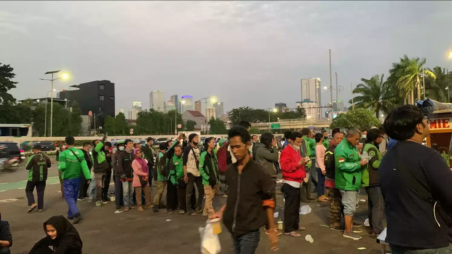 Terkait Ratu Koridor, Aktivis dan Mahasiswa Desak DPR Bentuk Panja Mafia Batubara I PojokPublik