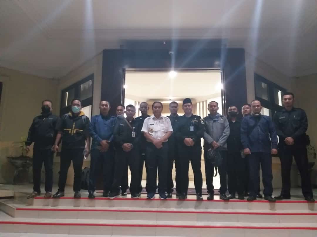 Perada Gruduk Pj Gubernur Banten, Begini Faktanya I PojokPublik