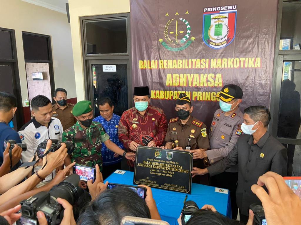 LUAR BIASA...!Kejari Pringsewu Resmikan Balai Narkotika Adhyaksa I PojokPublik