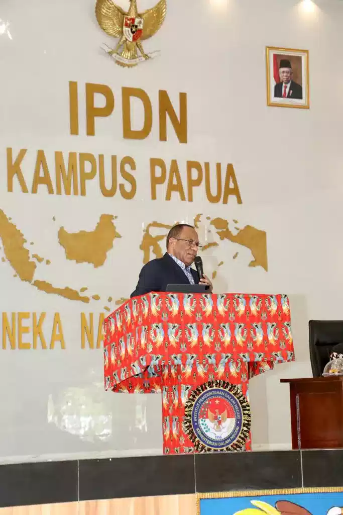 Wamendagri: Anak Papua Pasti Punya Kesempatan Memimpin Negara I PojokPublik