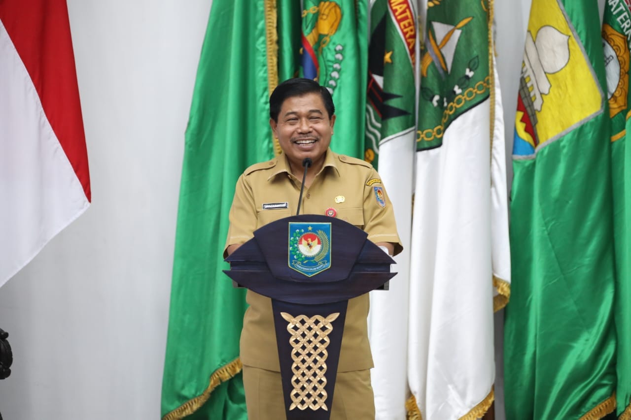 Sekjen Kemendagri Tegaskan Pegawai Harus Miliki Mental Melayani I PojokPublik