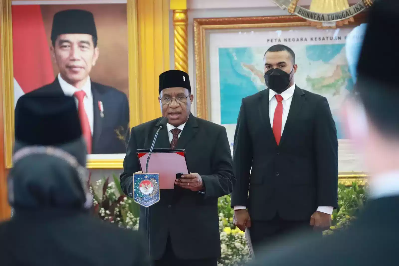 Wamendagri Lantik 6 Pejabat di Lingkungan Kemendagri dan BNPP I PojokPublik