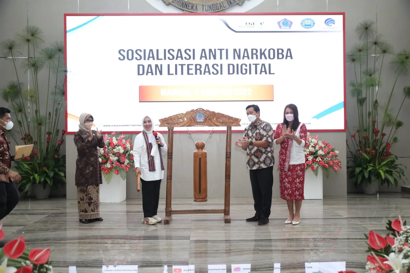 OASE-KIM dan BNN Gelar Sosialisasi Anti-Narkoba dan Literasi Digital I PojokPublik