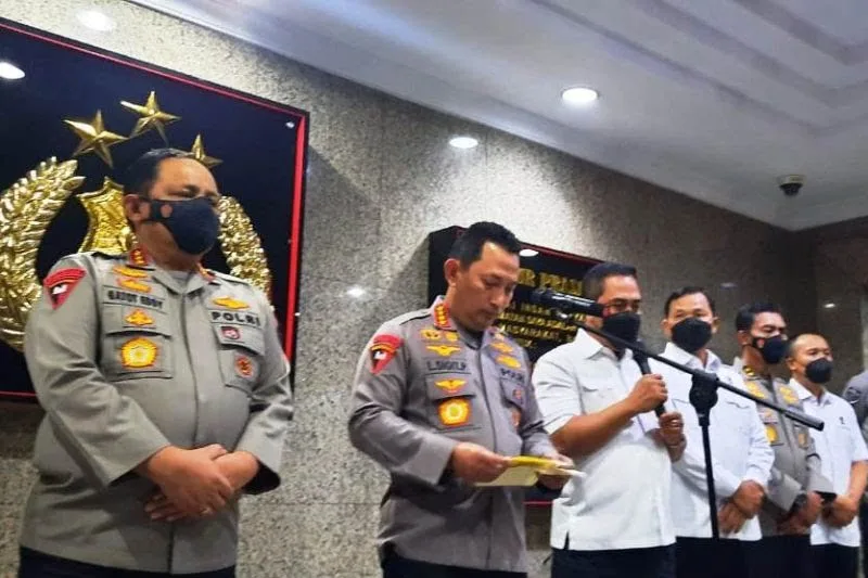 Relawan Jokowi Desak Kapolri Copot Fadil Imran I PojokPublik