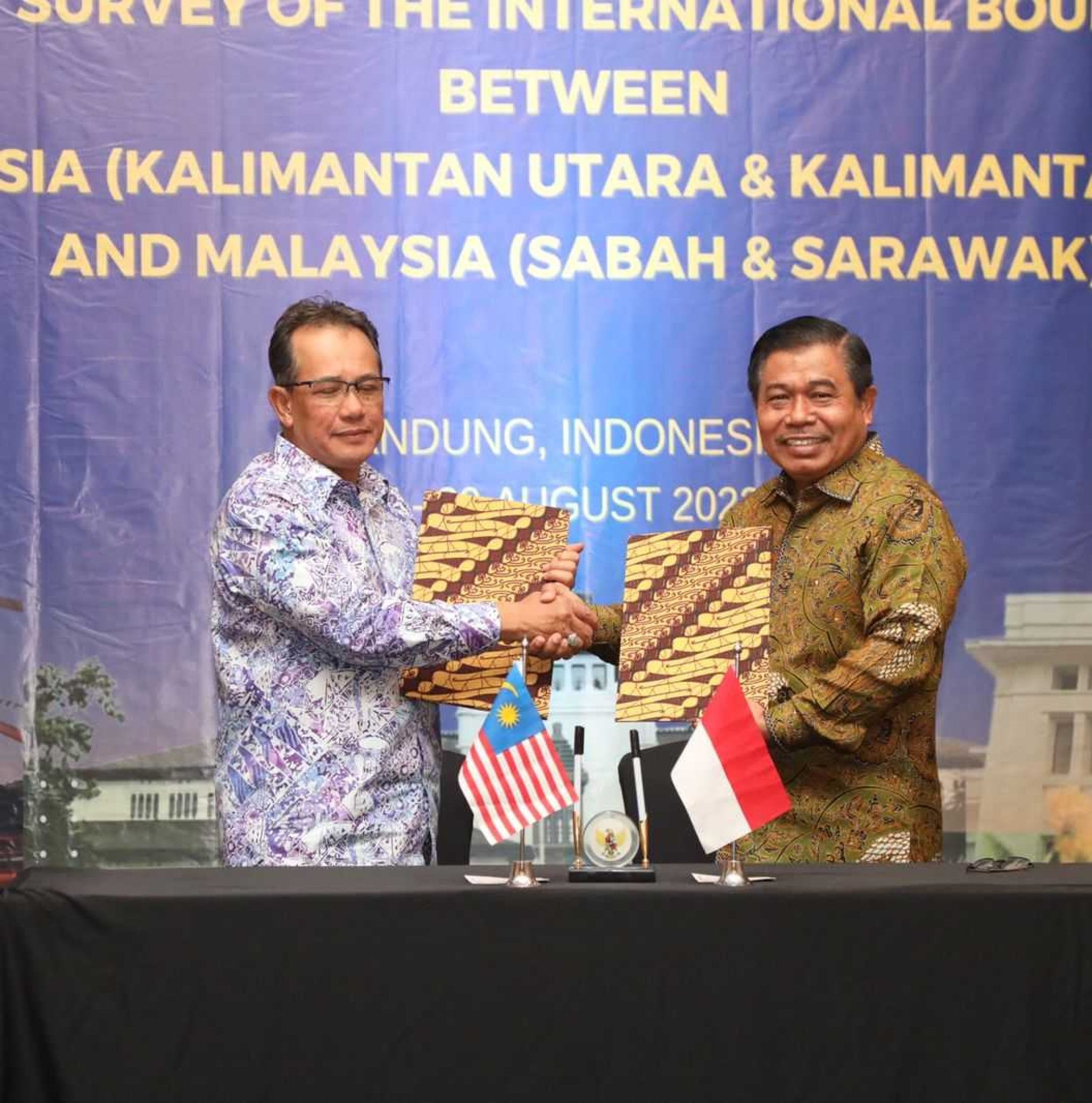 Sekjen Kemendagri Tutup Acara Persidangan Spesial JIM Tahun 2022 di Bandung