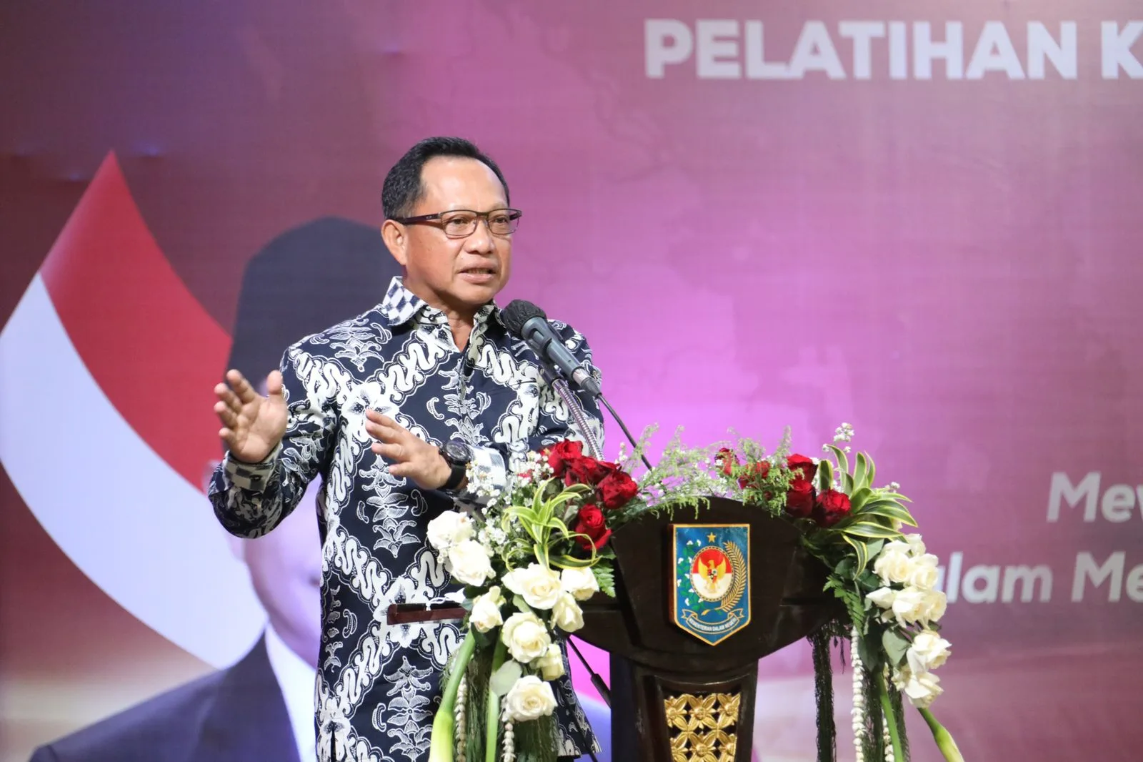 Mendagri Harap Peserta Pelatihan Kepemimpinan Tingkat II Miliki Kemampuan Manajerial Tingkat Menengah I PojokPublik