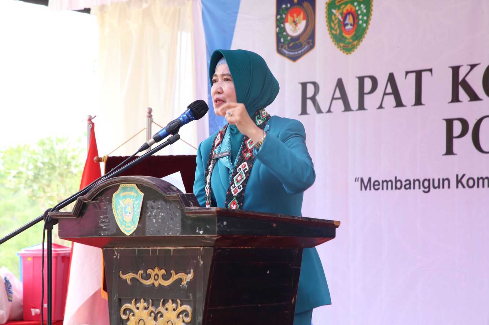 TP PKK Pusat Dorong Kader Dukung Gerakan Keluarga Sehat, Tanggap, dan Tangguh Bencana 1 TP PKK Pusat Dorong Kader Dukung Gerakan Keluarga Sehat, Tanggap, dan Tangguh Bencana I PojokPublik