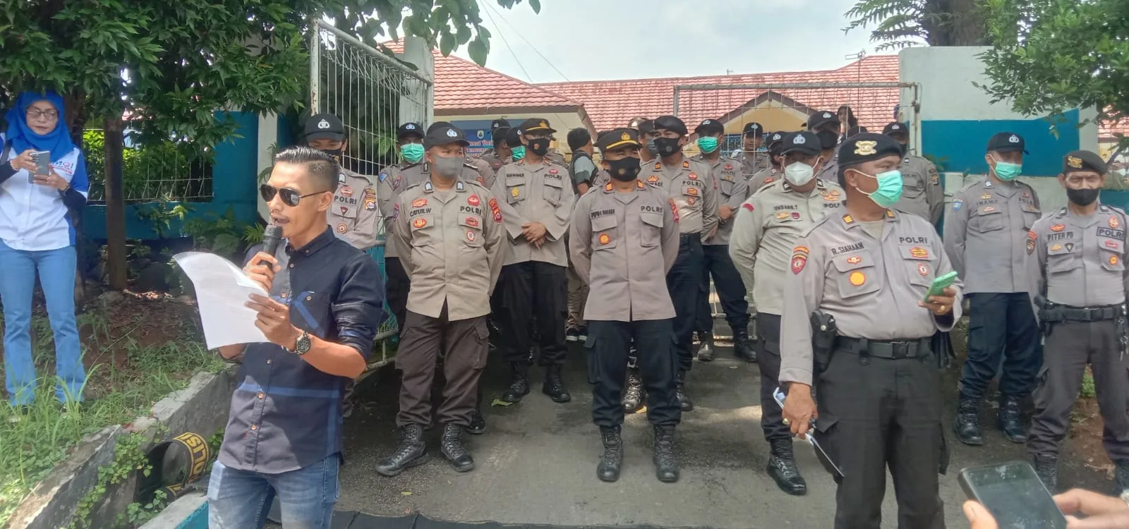 SIKAT TERUS...!Lecehkan Wartawan, Inspektorat Lebak Digruduk I PojokPublik