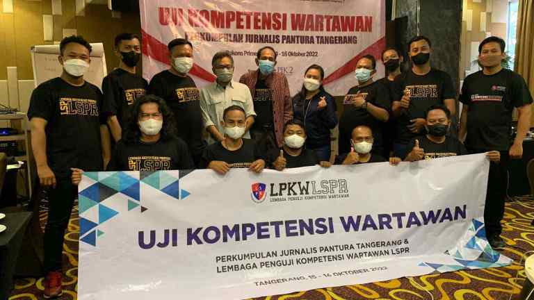 Wartawan PJPT Dinyatakan Kompeten I PojokPublik