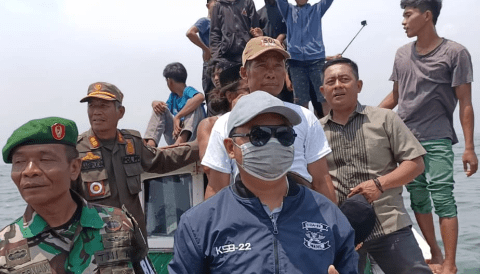 Tradisi Larung Kepala Kerbau di Laut, Ungkap Rasa Syukur Para Nelayan Dadap Kosambi I PojokPublik