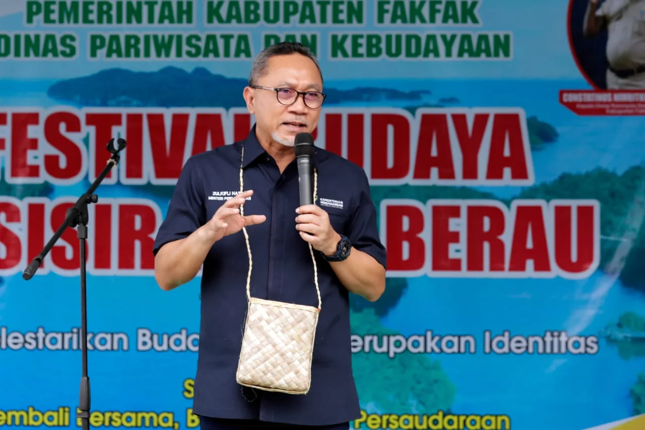 Hadiri Festival Budaya di Fakfak, Mendag: Gerakkan Perdagangan dan Ekonomi Daerah I PojokPublik