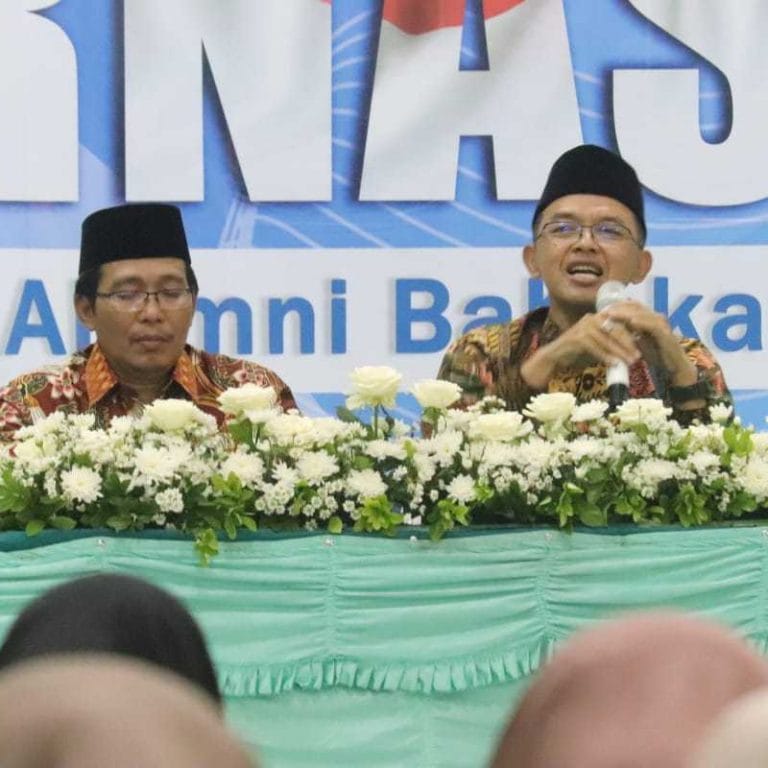 Maman Imanulhaq, Berharap Alumni Pesantren Punya Kompetensi Memadai 10 Maman Imanulhaq, Berharap Alumni Pesantren Punya Kompetensi Memadai