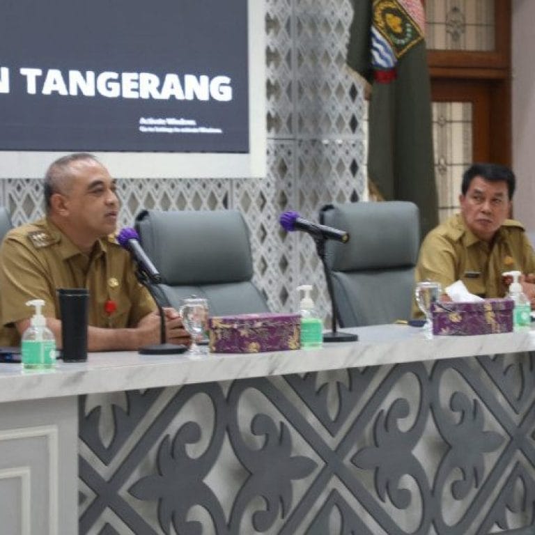 Kumpulkan Para Camat, Bupati Zaki Rancang Strategi dan Instruksikan Penanganan Stunting, Bedah Rumah, Hingga Perekaman dan Pencetakan KTP