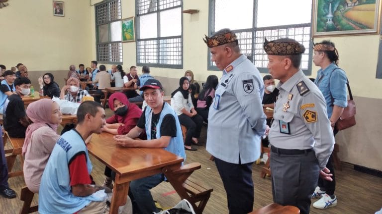 Kanwilkumham Datangi Langsung Rutan Kebon Waru, Hasilnya Overload Kapasitas I PojokPublik