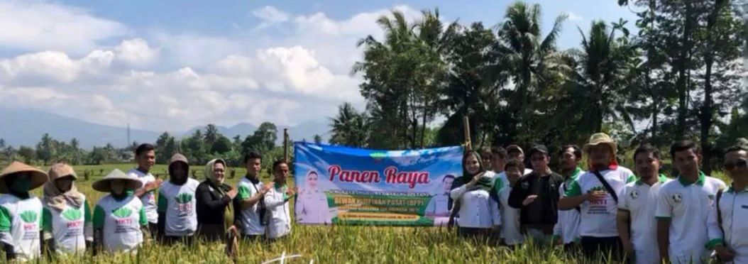 Camellia Lubis Berkomitmen Membangun Cianjur yang Lebih Berkualitas dan Berkeadilan I PojokPublik