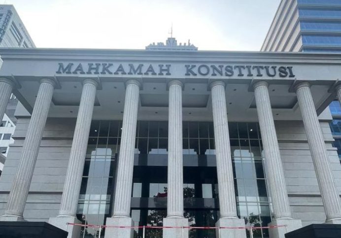 Putusan MK Nomor 90/PUU-XXI/2023 Batal, Karena UUD RI 1945 Menyatakan MK Bagian Kekuasaan Kehakiman I PojokPublik