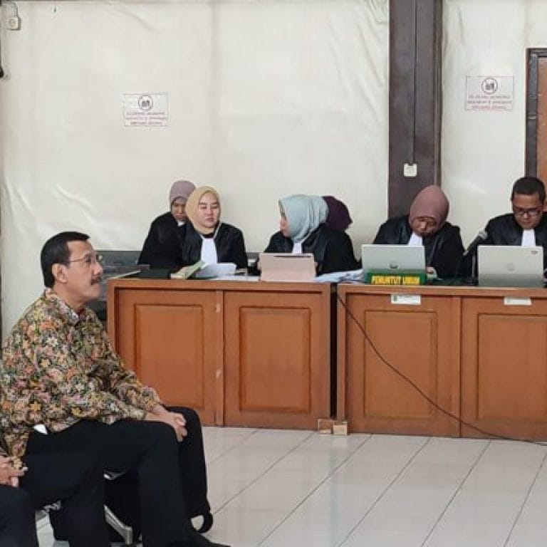 Parah, Dakwaan JPU Kejati Sumsel Terkait Akusisi PT SBS Rugikan Negara Bertentangan dengan Putusan MK 15 Parah, Dakwaan JPU Kejati Sumsel Terkait Akusisi PT SBS Rugikan Negara Bertentangan dengan Putusan MK
