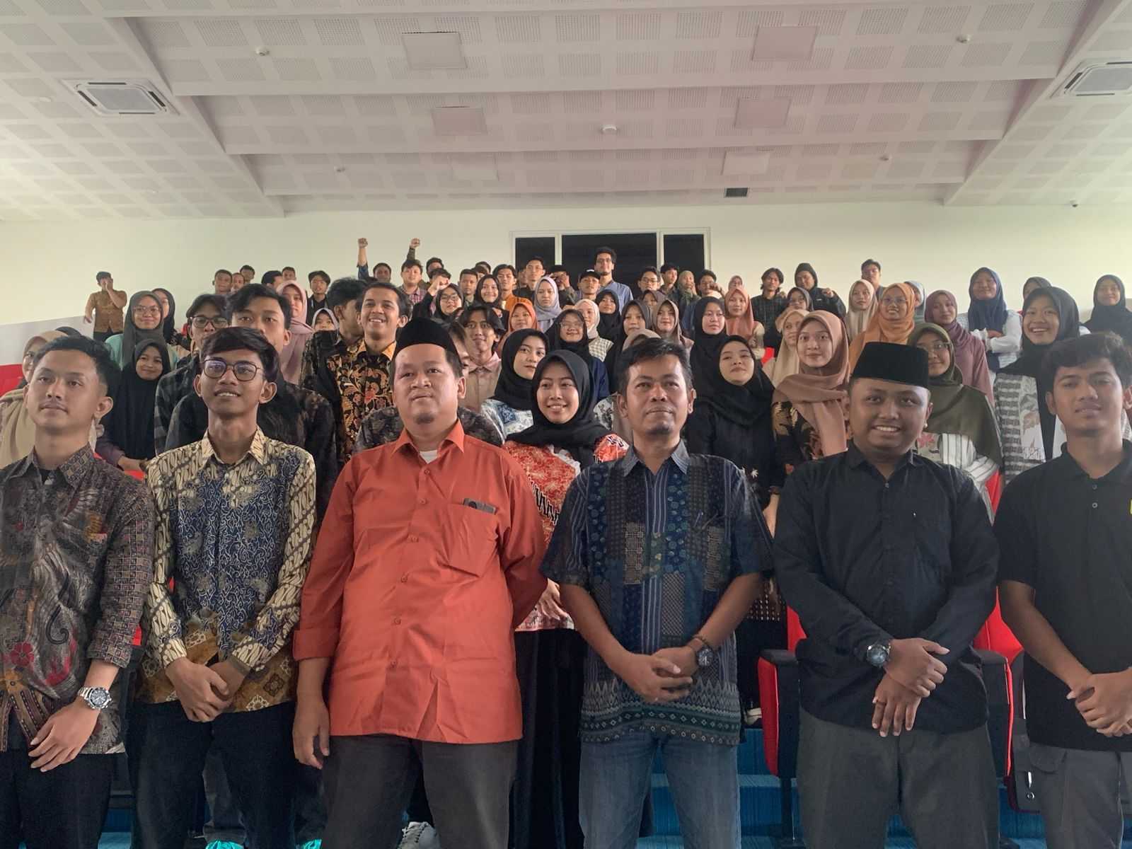 Keren, DEMA UIN Surakarta Deklarasi Politik Damai 2024 I PojokPublik