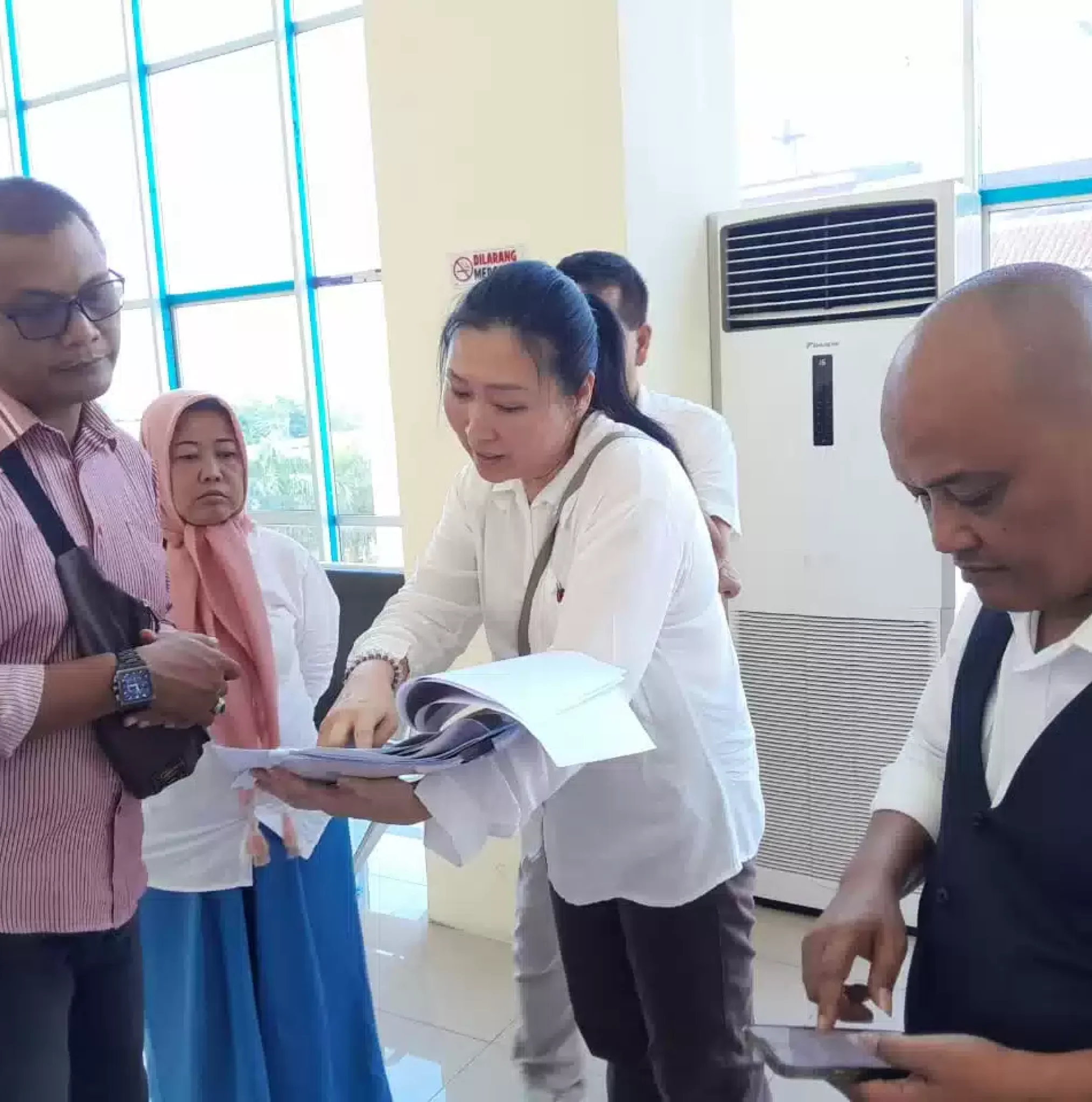 Para Terdakwa Bersama Biksuni Eva Diduga Ada ‘Main’ Dimulai Dengan Oknum Polisi