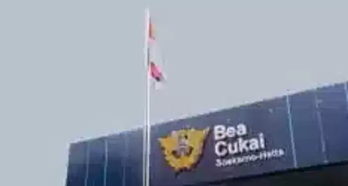 Aktivis Geruduk Bea Cukai: Alat Belajar SLB Tertahan, Rokok Ilegal Merajalela