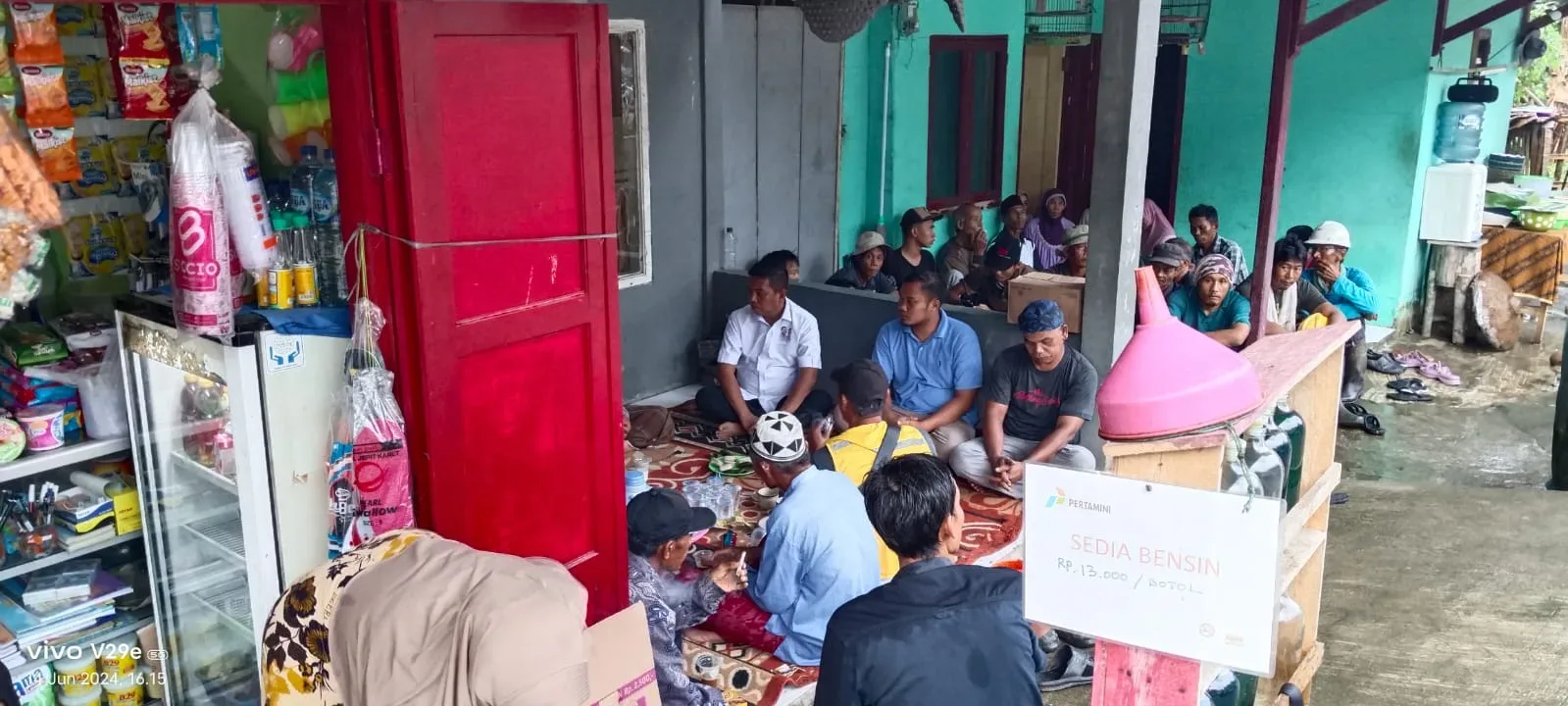 Ketua DPRD Banten Andra Soni Dengarkan Keluhan Warga Kampung Cipancur Pasir Tanjung
