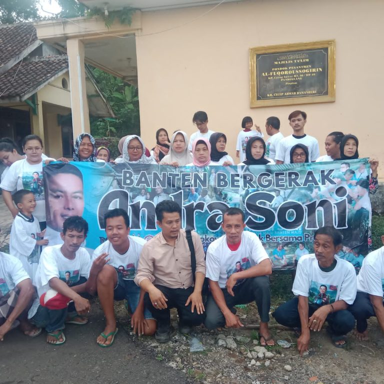 Warga Curugsawer Kecamatan Pandeglang Bergerak Dukung Andra - Dimyati di Pilgub Banten 8 Warga Curugsawer Kecamatan Pandeglang Bergerak Dukung Andra – Dimyati di Pilgub Banten