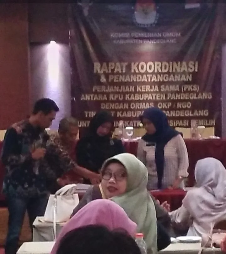 Tingkatkan Partisipasi Pemilih, KPU Pandeglang Gandeng 40 Ormas dan OKP I PojokPublik