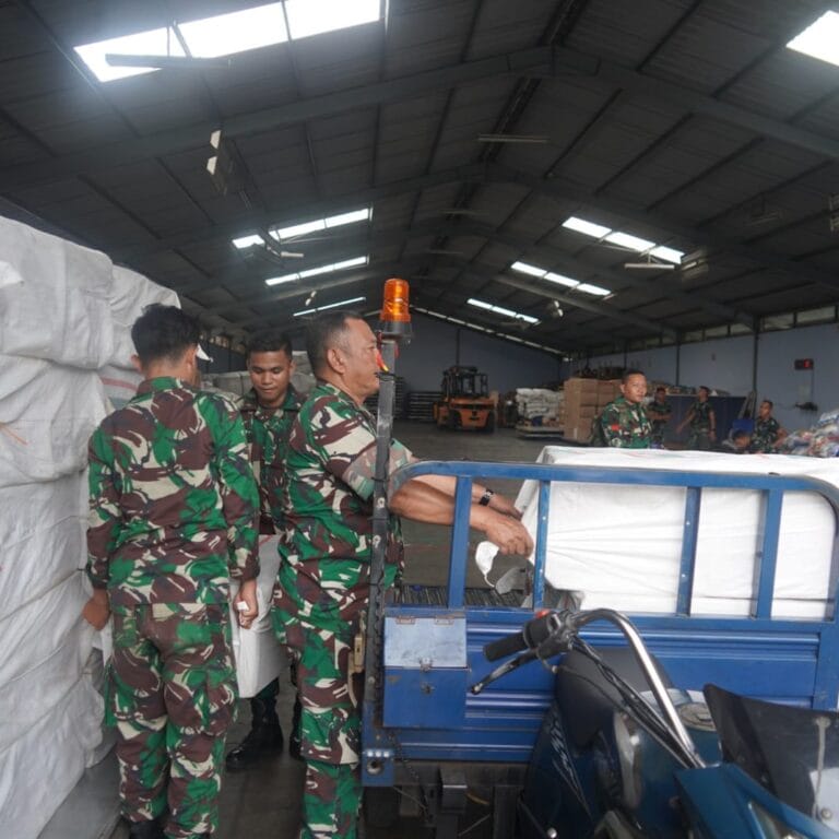 Wujud Kepedulian, Korem 064/MY Galang Dana Untuk Korban Gempa Myanmar 11 Wujud Kepedulian, Korem 064/MY Galang Dana Untuk Korban Gempa Myanmar