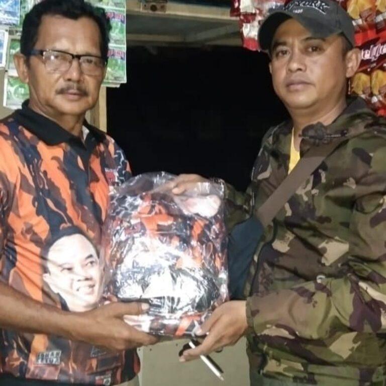 Penguatan Organisasi, Ketua MPC PP Kabupaten Lebak Serahkan Atribut Kepada pengurus PP PAC Kecamatan Cihara