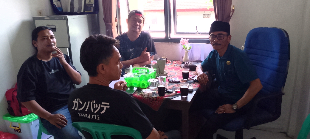 Dugaan Penyalahgunaan Aset Desa, Konsorsium Lembaga Lebak Laporkan Kepala Desa Asem ke Kejaksaan 1 Dugaan Penyalahgunaan Aset Desa, Konsorsium Lembaga Lebak Laporkan Kepala Desa Asem ke Kejaksaan I PojokPublik