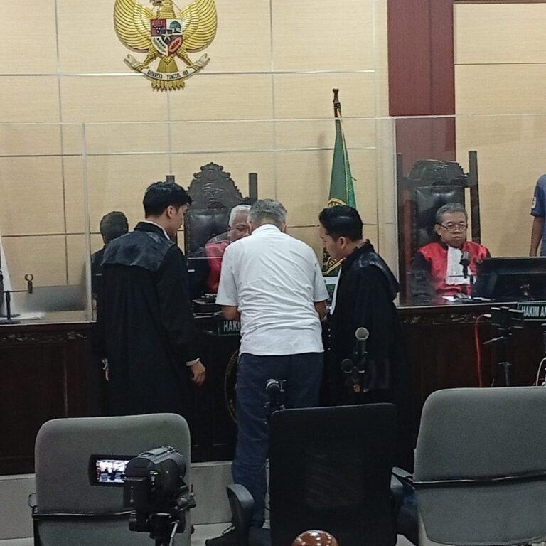 Terdakwa Mafia Tanah Charlie Chandra Bacakan Pembelaan di Hadapan Majelis Hakim