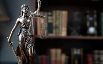 Pertanggungjawaban Penyidik atas Pelanggaran Prosedur Penyidikan dalam Hukum Acara Pidana 4 Pertanggungjawaban Penyidik atas Pelanggaran Prosedur Penyidikan dalam Hukum Acara Pidana I PojokPublik