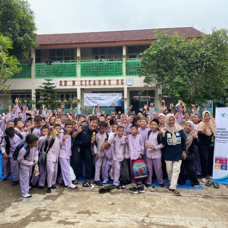 Dorong Komitmen Pengelolaan Sampah Berkelanjutan, AQUA Citeureup Gelar Edukasi di SDN 06 Cicadas 9 Dorong Komitmen Pengelolaan Sampah Berkelanjutan, AQUA Citeureup Gelar Edukasi di SDN 06 Cicadas I PojokPublik