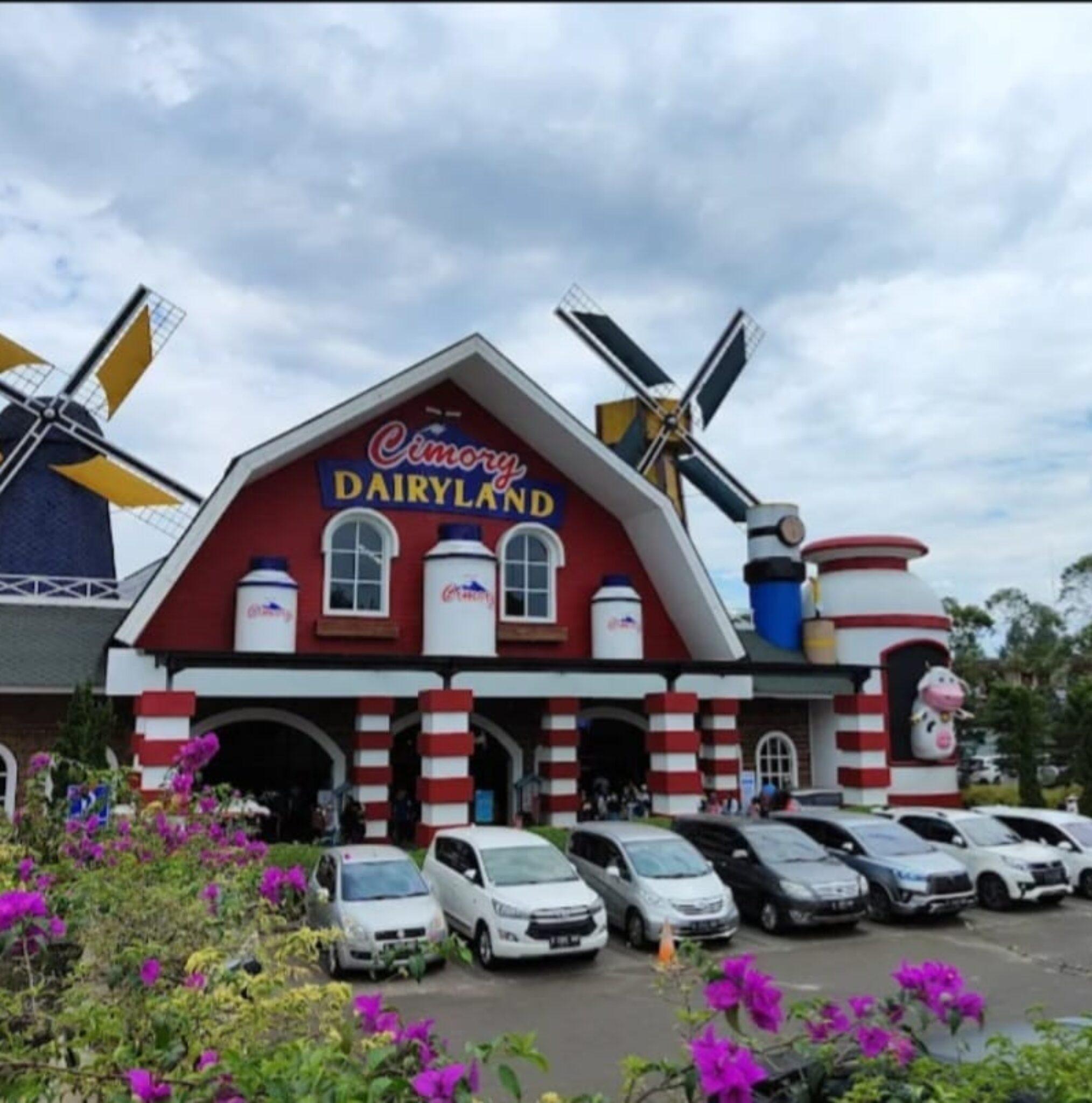 LBH Bogor Somasi Dairyland Farm Theme Park Puncak, Terkait Burung Merak Menikam Pengunjung