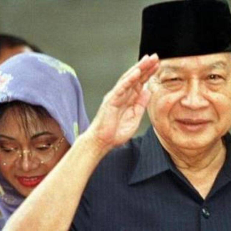 Komrad 98 Tolak Keras Soeharto Sebagai Pahlawan Nasional