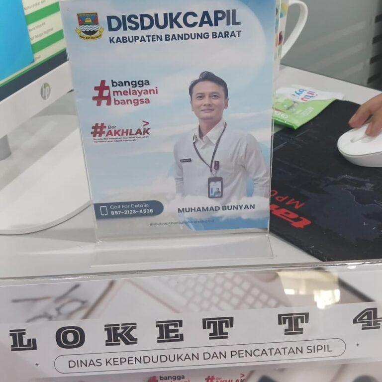 Muhamad Bunyan, Petugas Loket 4 Disdukcapil KBB yang Amanah dan Profesional 10 Muhamad Bunyan, Petugas Loket 4 Disdukcapil KBB yang Amanah dan Profesional I PojokPublik