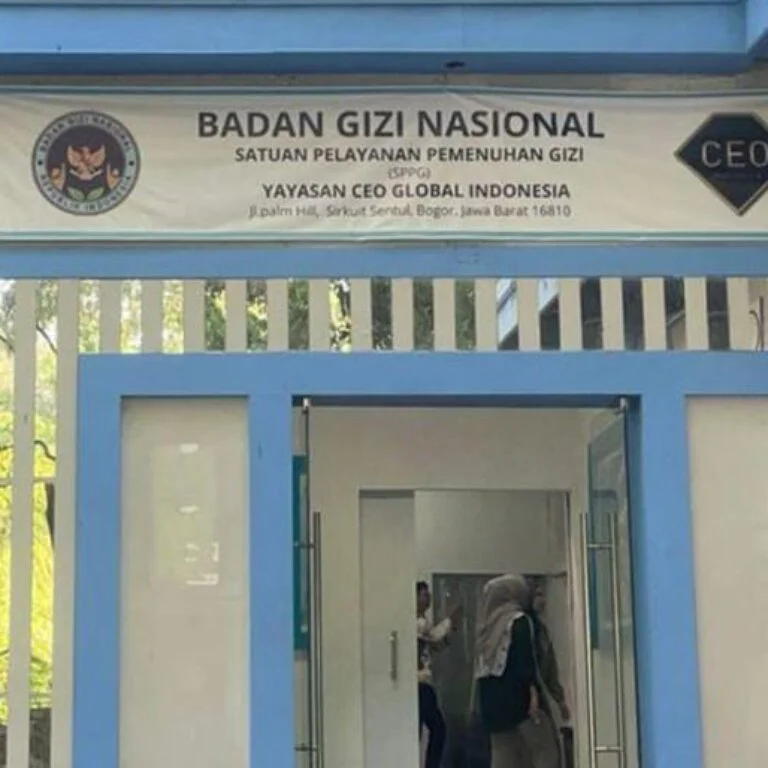 Mafia Tanah Berlindung di Balik Proyek MBG 9 Mafia Tanah Berlindung di Balik Proyek MBG I PojokPublik