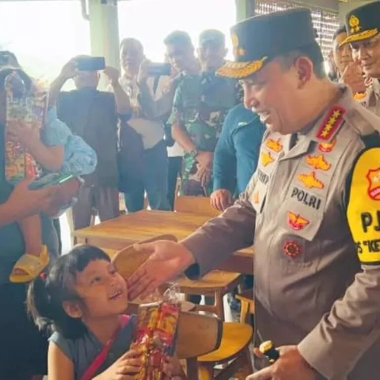 Kepercayaan Publik Naik 76 Persen, Sahabat Presisi: Reformasi Polri Terlihat Nyata 10 Kepercayaan Publik Naik 76 Persen, Sahabat Presisi: Reformasi Polri Terlihat Nyata I PojokPublik