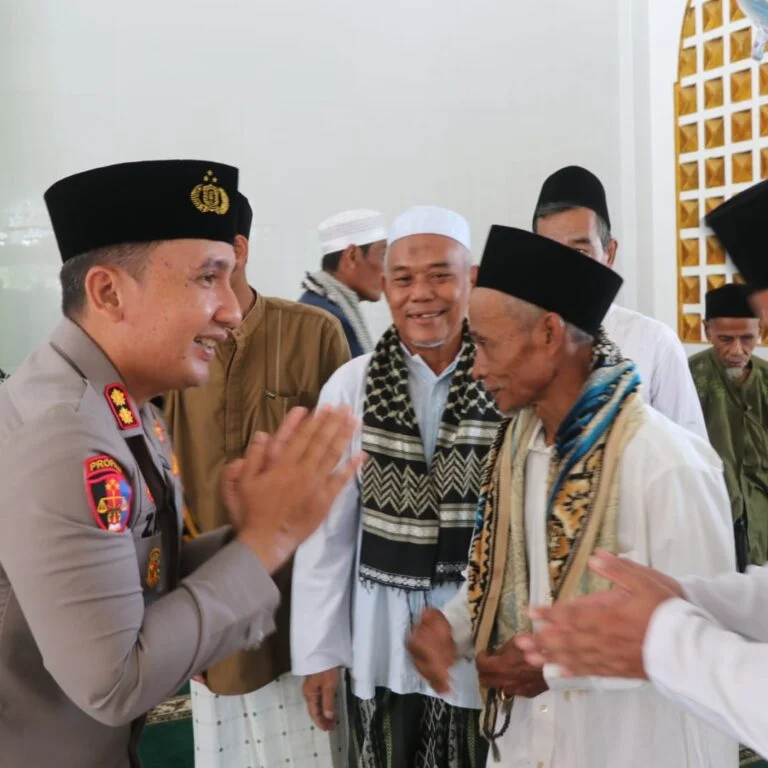 Perkuat Silaturahmi, Kapolres Lebak Lakukan Jumling di Warunggunung