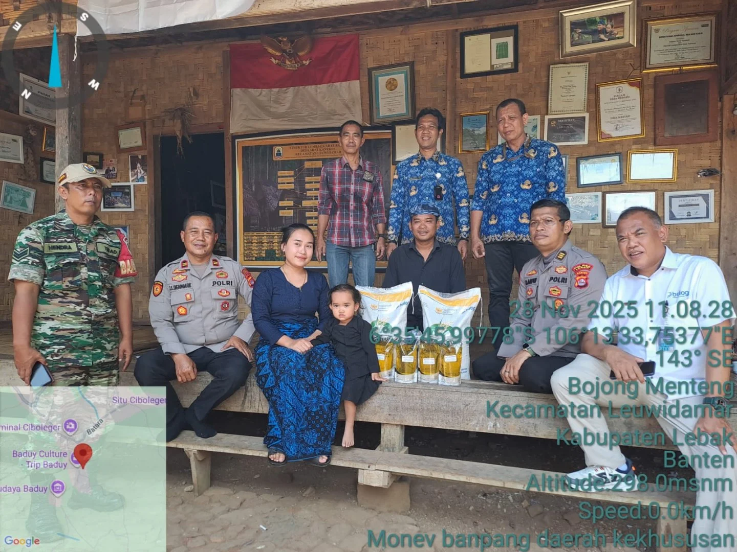 Bulog Lebak dan Pandeglang Salurkan Beras 20 Kilogram dan Minyak Goreng I PojokPublik